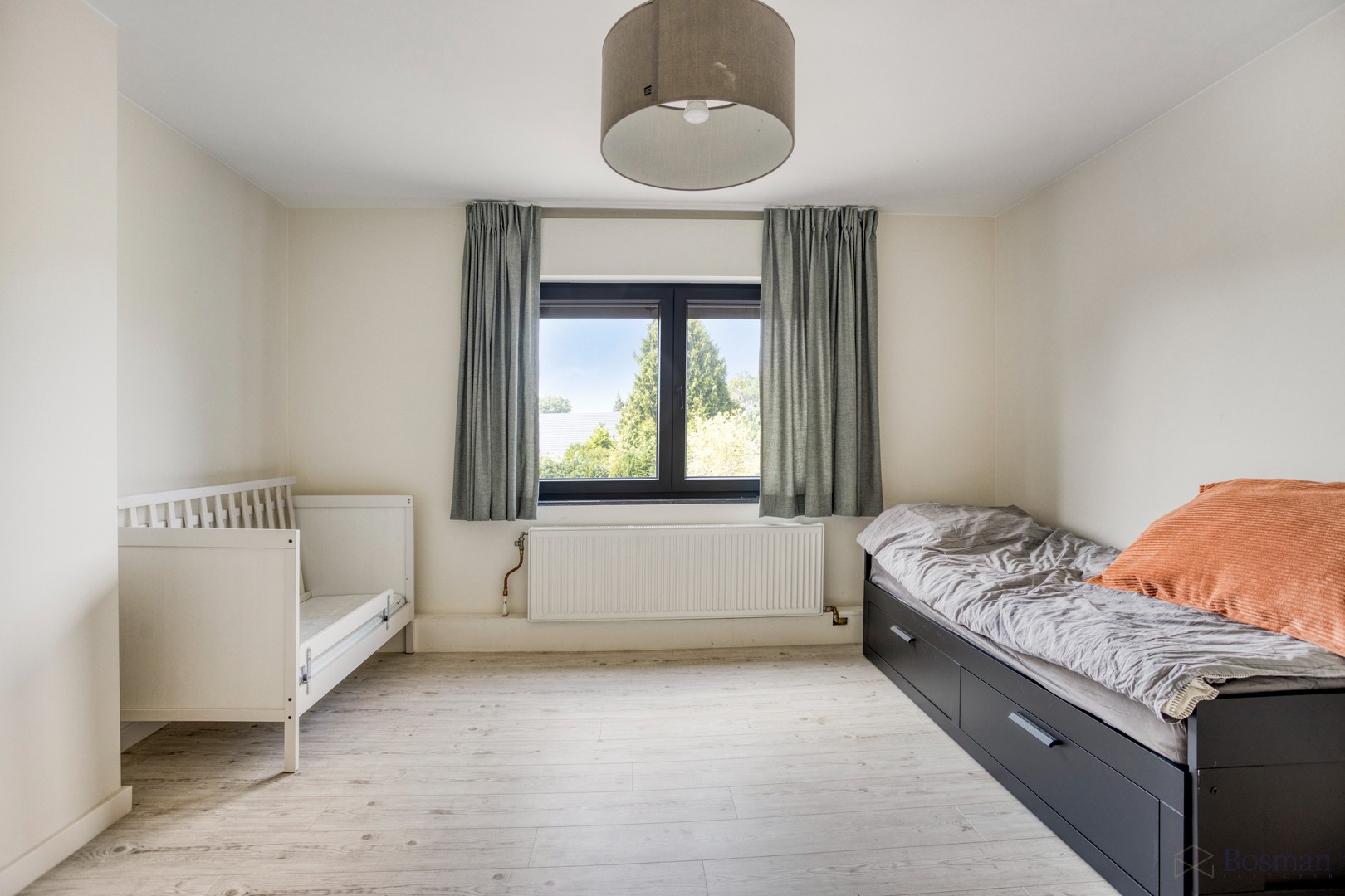 Gerenoveerde hoeve te koop op perceel van 14a 87ca in Laakdal