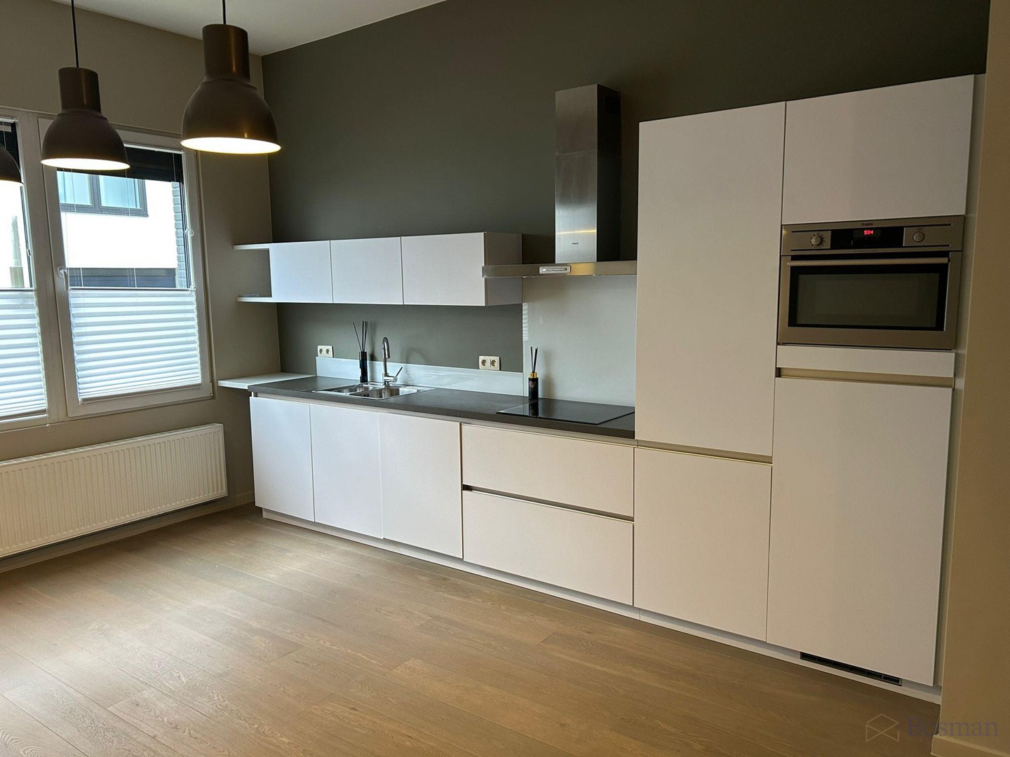 Gelijkvloers appartement te huur in centrum Antwerpen