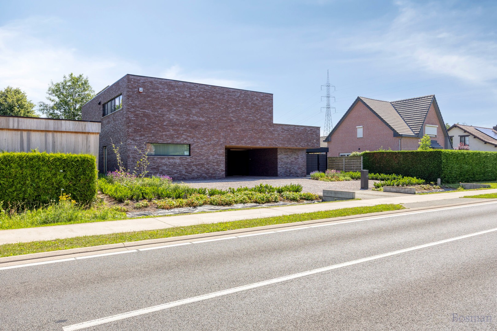 Energiezuinige woning geschikt voor vrij beroep te koop in Mol