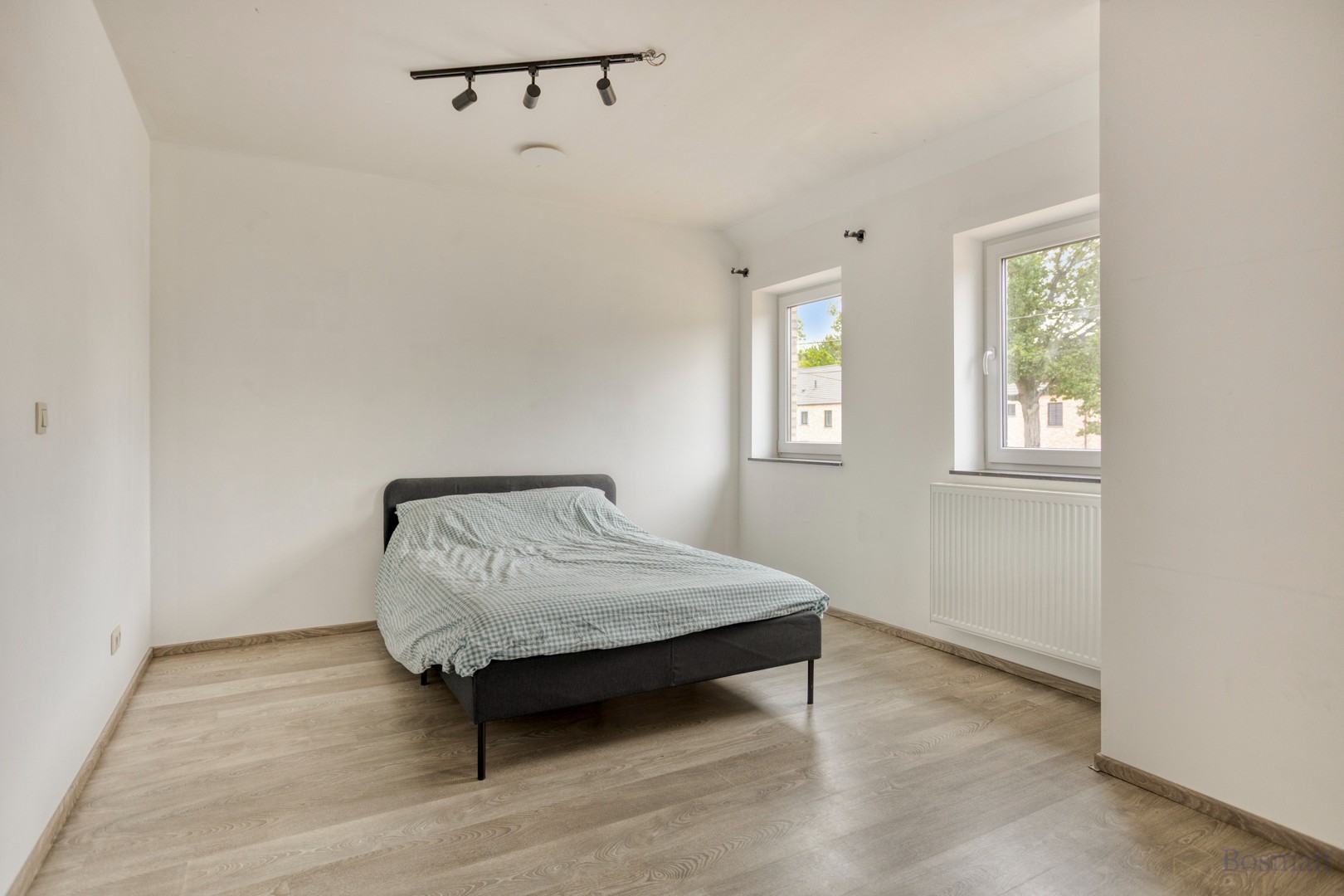 Gezinswoning met loods te koop in Heppen, Leopoldsburg