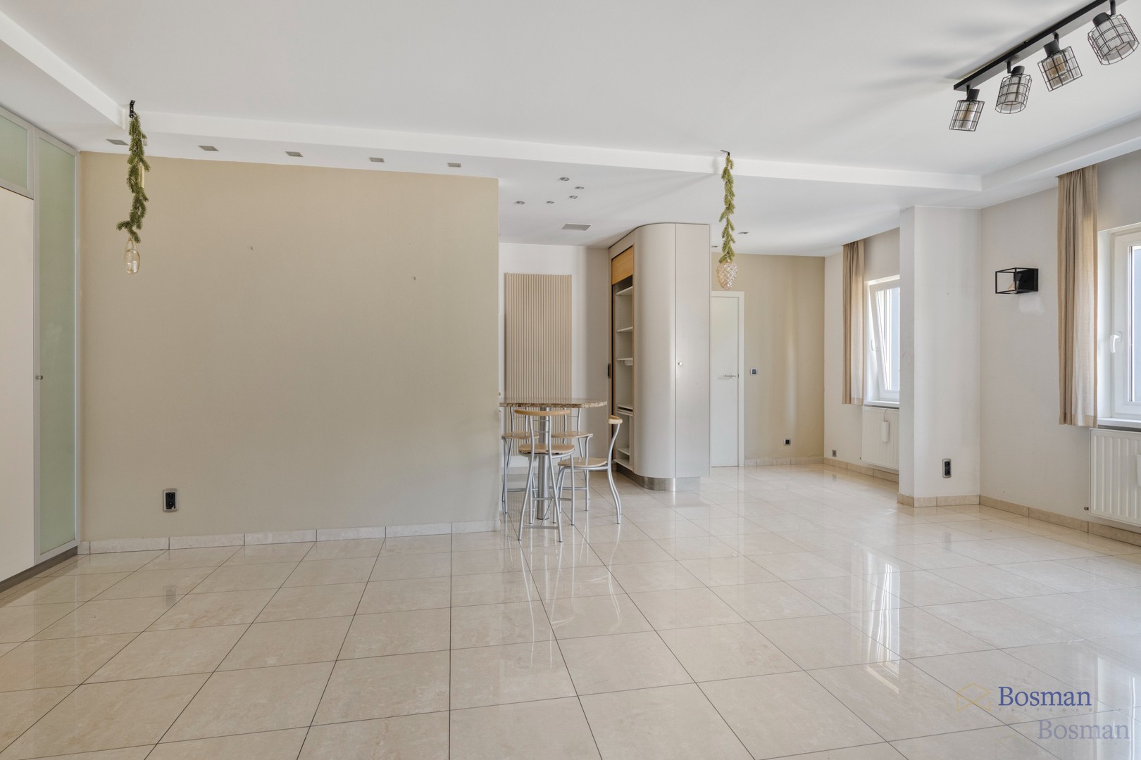 Handelspand met woonst (315m²) te koop in Ham