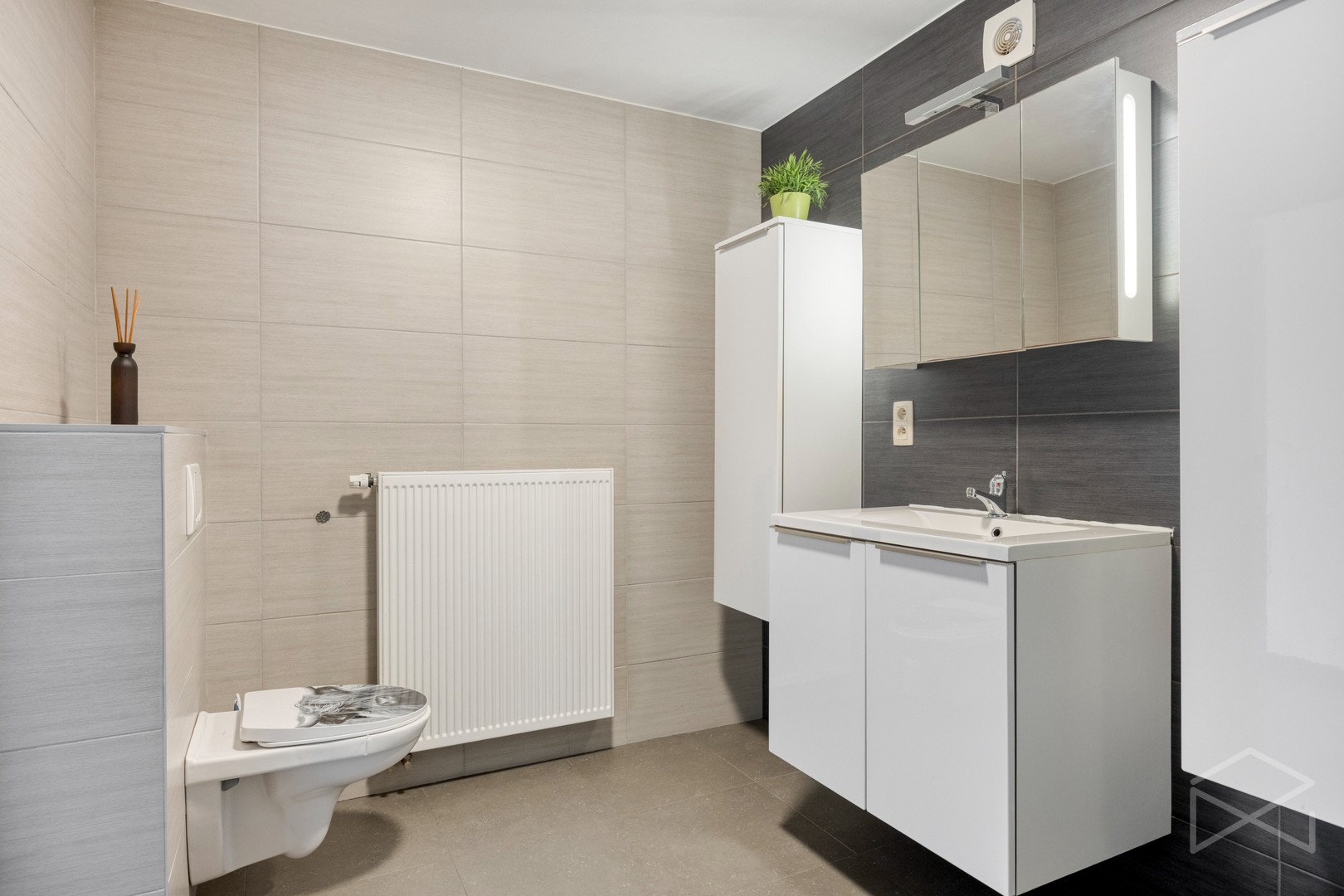 Gelijkvloers appartement te koop in Hulst