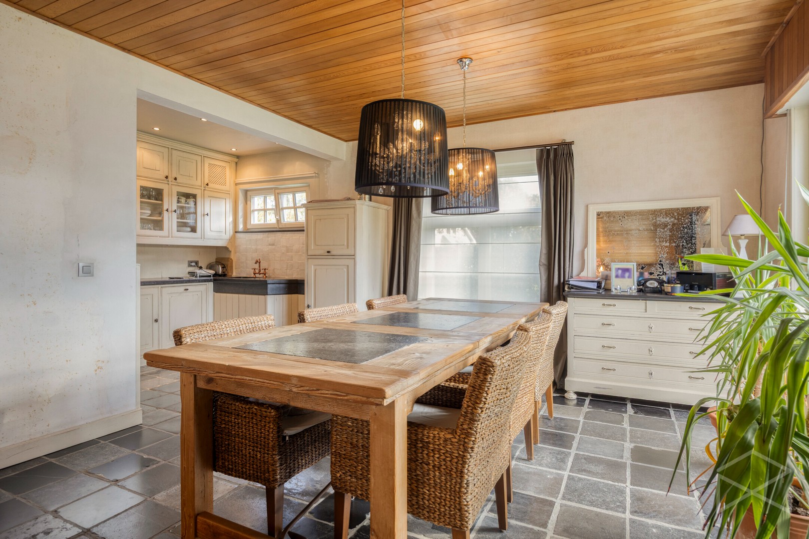 Gelijkvloerse woning te koop in Veerle (Laakdal)